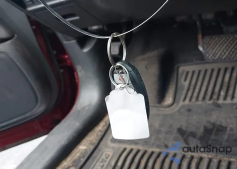 2017 Nissan Pathfinder Platinum z USA, uszkodzony, nr VIN 5N1DR2MNXHC693545